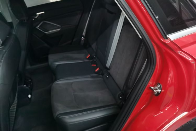 奥迪Q3 2020款 35 TFSI 时尚动感型中控内饰21