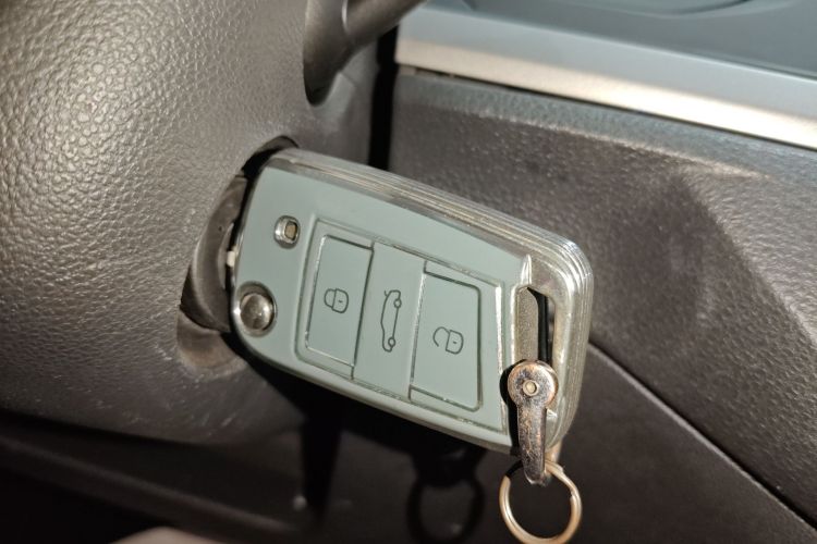 大众 Polo 2019款 Plus 1.5L 自动全景乐享版中控内饰7001