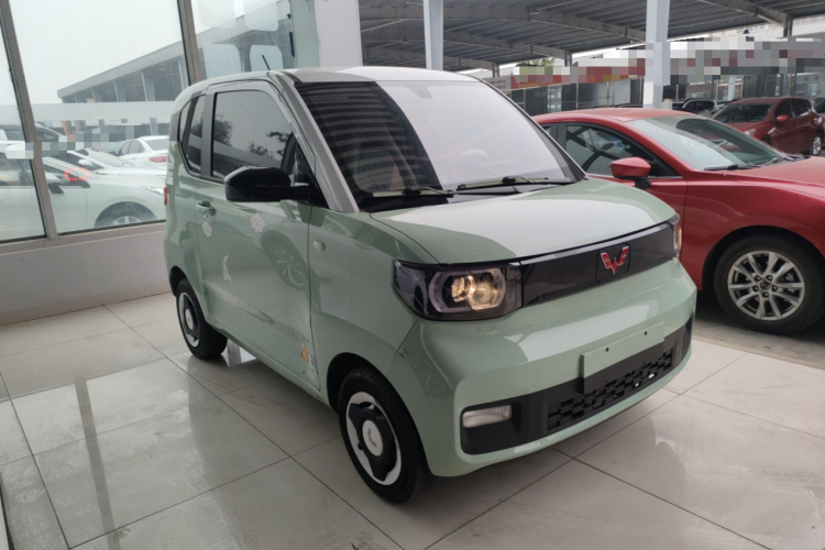 五菱汽车 宏光MINIEV 2021款 马卡龙臻享款 磷酸铁锂车身外观6002