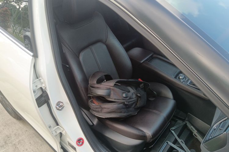 马自达CX-4 2020款 2.0L 自动两驱蓝天品位版局部细节41