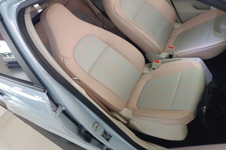 零跑汽车 零跑T03 2023款 310轻享版局部细节41