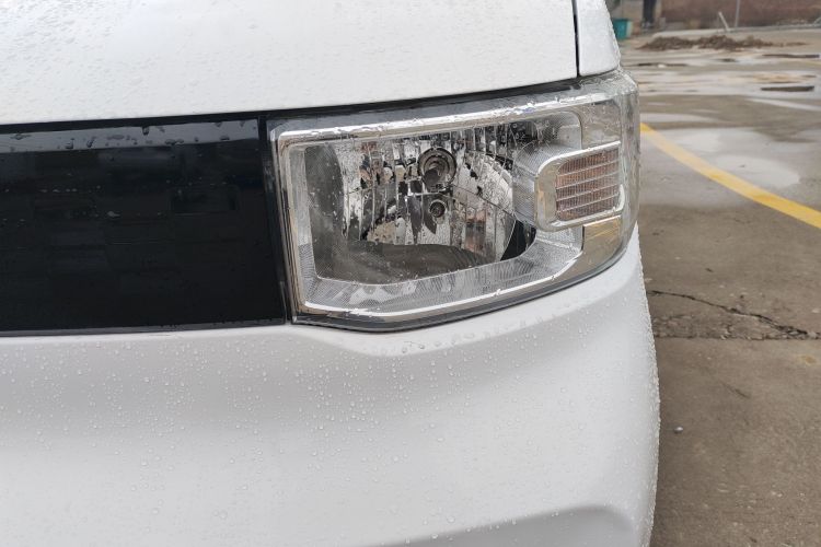 五菱汽车 宏光MINIEV 2022款 轻松款 磷酸铁锂局部细节36