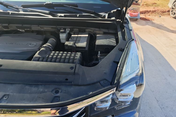 广汽传祺 传祺GS8 2017款 320T 两驱豪华智联版（七座）局部细节9007