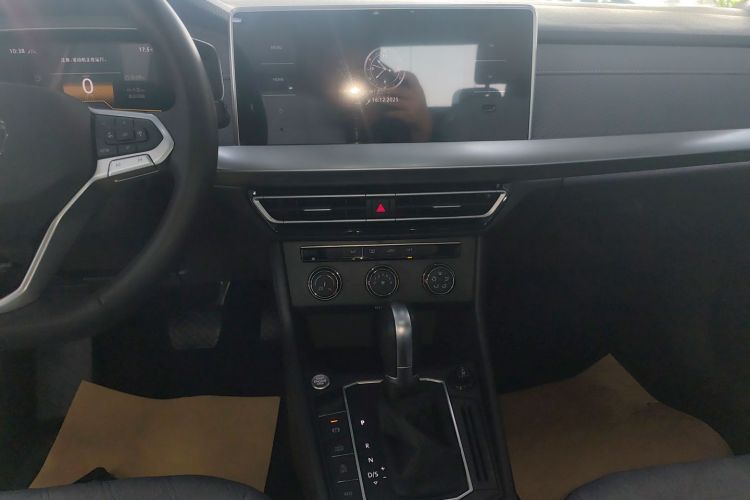 大众 朗逸 2023款 300TSI DSG满逸版中控内饰16