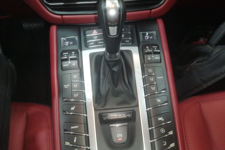 保时捷 2018款 Macan 2.0T局部细节18