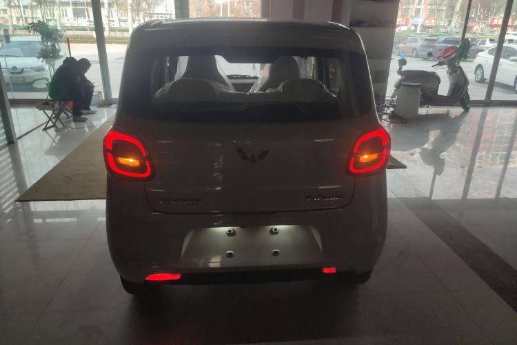 五菱汽车 宏光MINIEV 2025款 四门版 进阶款车身外观6