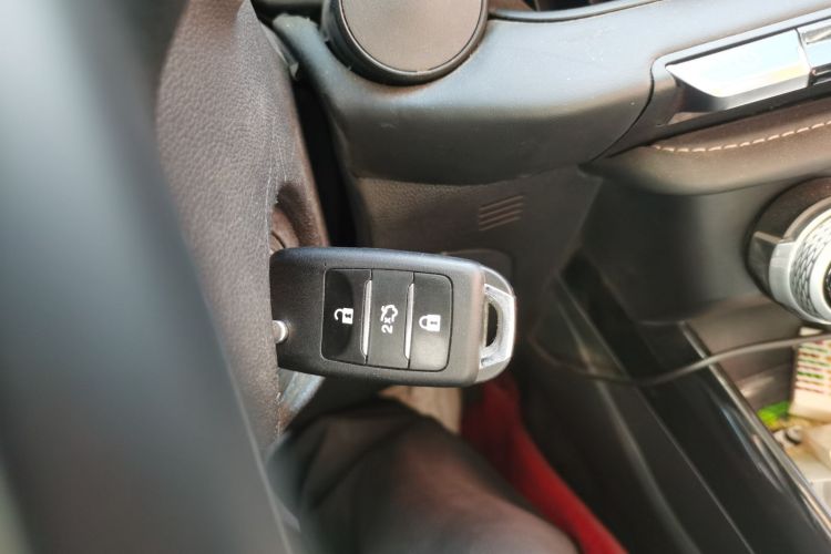 长安CS15 2019款 1.5L 手动进取型 国VI中控内饰11