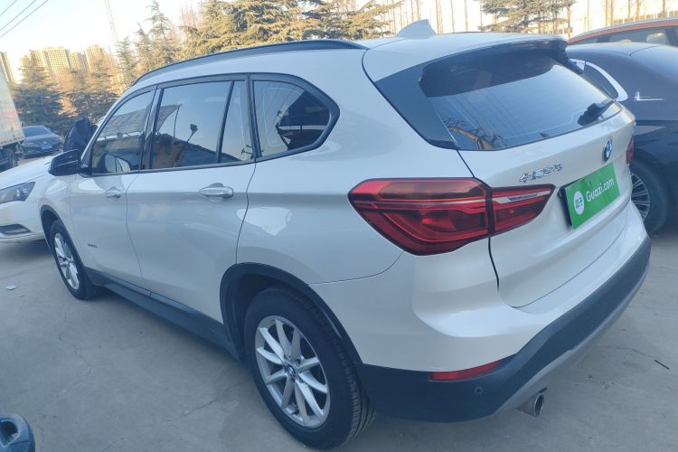 宝马X1 2018款 sDrive18Li 时尚型车身外观4