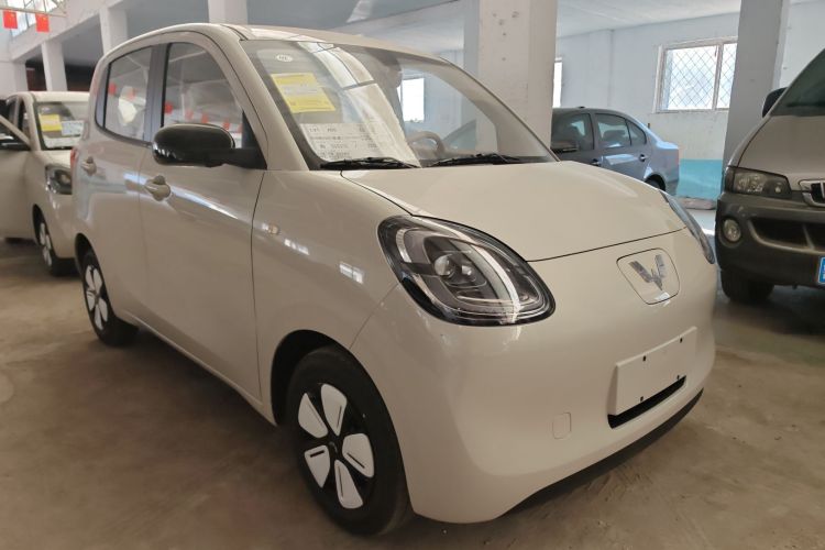 五菱汽车 宏光MINIEV 2025款 四门版 进阶款车身外观3