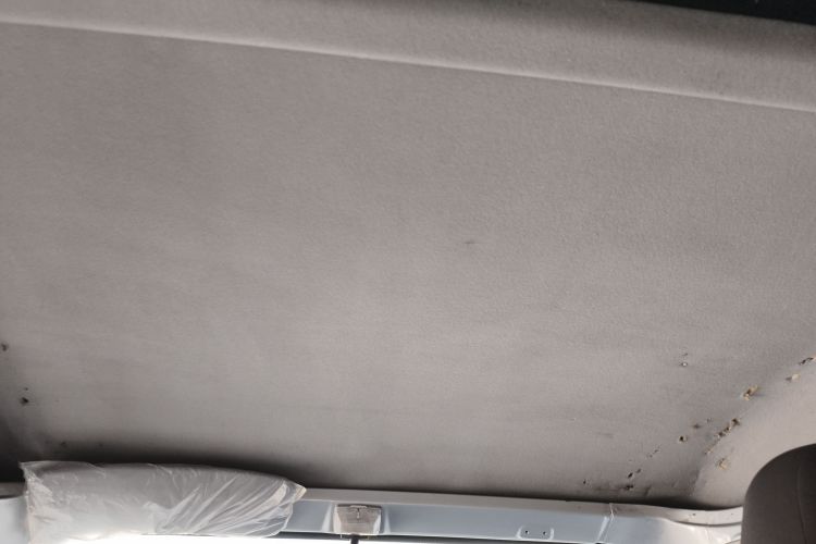 五菱汽车 五菱之光 2020款 1.2L 厢式运输车实用型 国VI 5座 LSI局部细节22