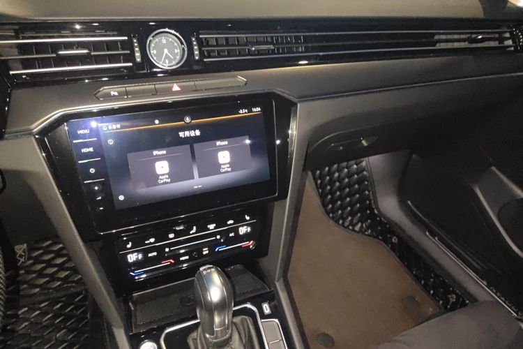 大众 迈腾 2020款 330TSI DSG 豪华型中控内饰16