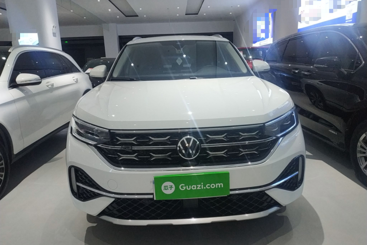 大众 探岳X 2023款 330TSI 两驱尊贵高能版车身外观2