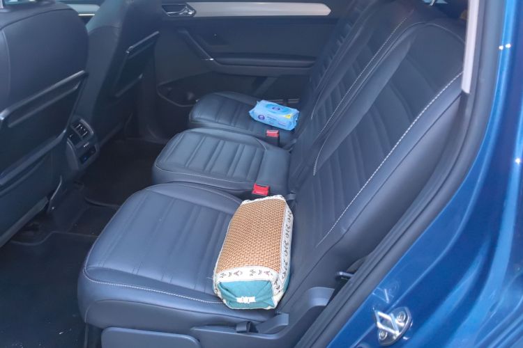 大众 2016款 途安L 330TSI DSG豪华版中控内饰21