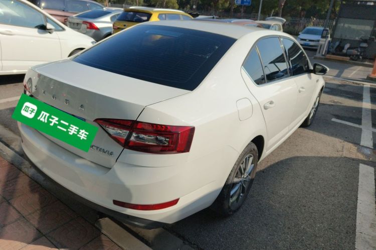 斯柯达 明锐 2019款 1.5L 自动智行舒适版 国VI车身外观6005