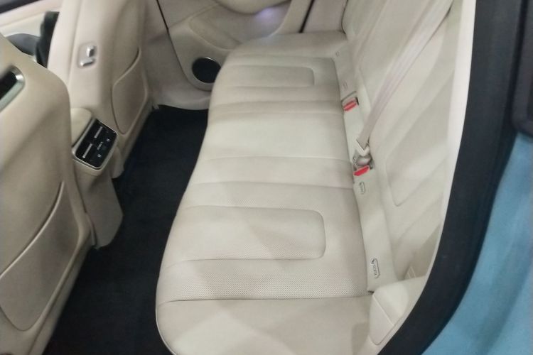 鸿蒙智行 智界R7 2025款 增程 251km Max中控内饰21