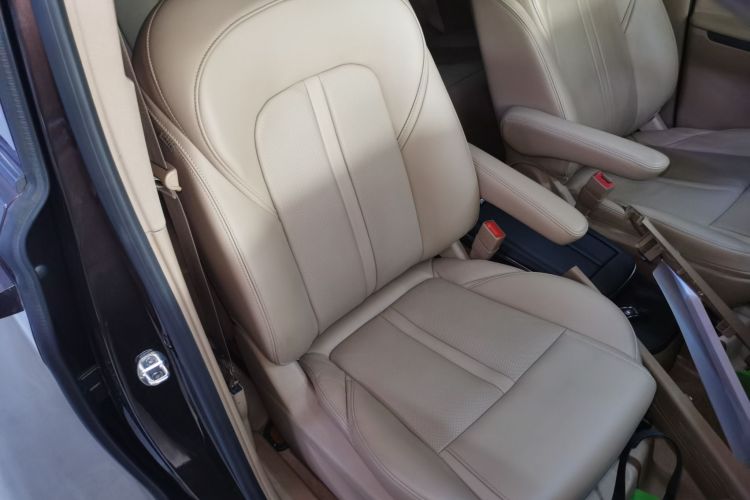 别克GL8 2020款 ES陆尊 653T 豪华型局部细节41