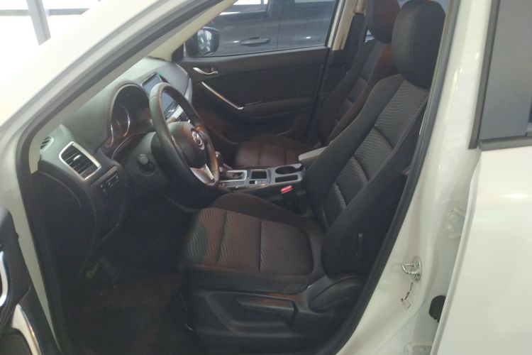 马自达CX-5 2015款 2.0L 自动两驱都市型中控内饰19