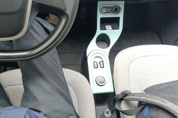 五菱汽车 宏光MINIEV 2021款 马卡龙臻享款 磷酸铁锂中控内饰18