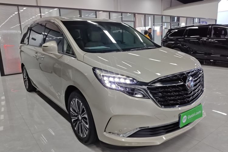 别克GL8 2022款 ES陆尊 653T 豪华型车身外观3