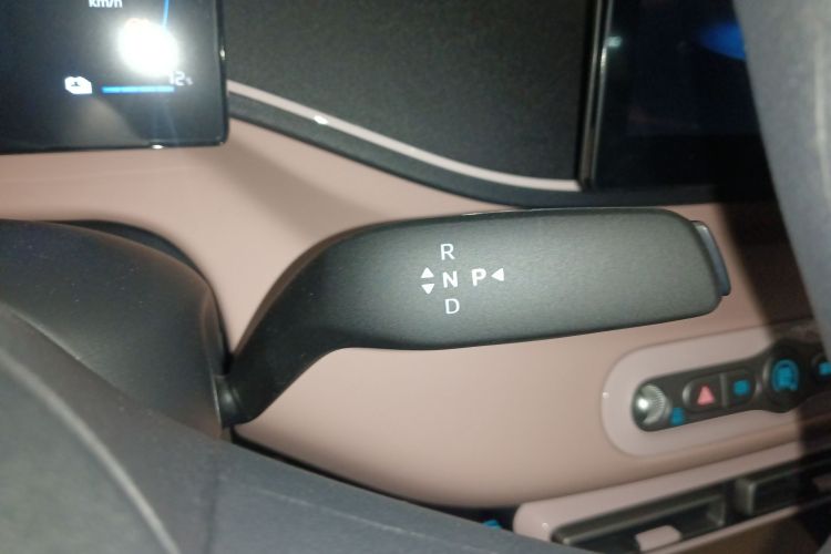 比亚迪 海鸥 2025款 智驾版 305km 活力版中控内饰18