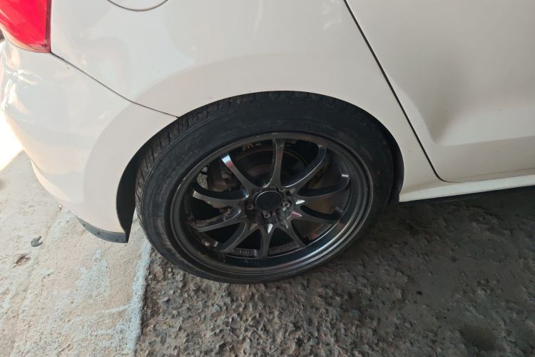 大众 Polo 2016款 1.6L 自动舒适型车身外观6003