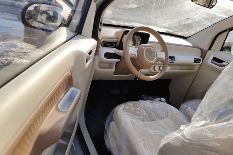 五菱汽车 宏光MINIEV 2024款 第三代 215km 青春版中控内饰7003