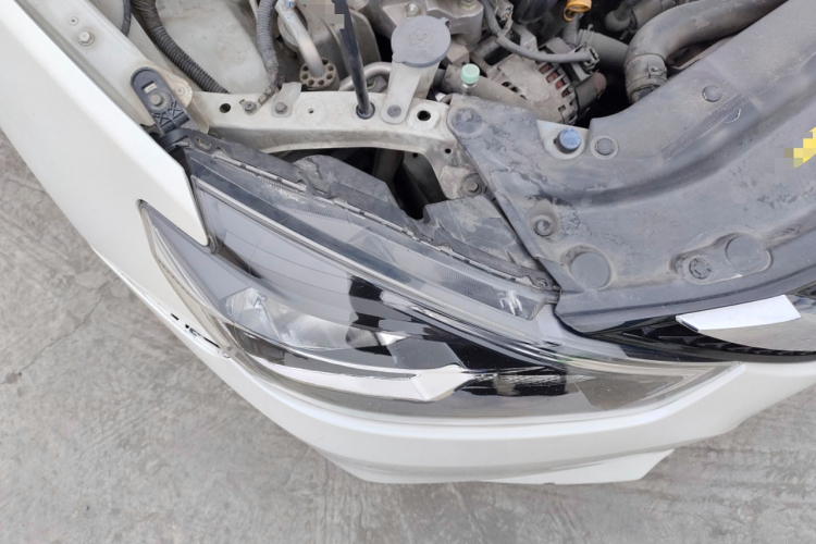 日产 轩逸 2016款 1.6XL  CVT尊享版车身外观8