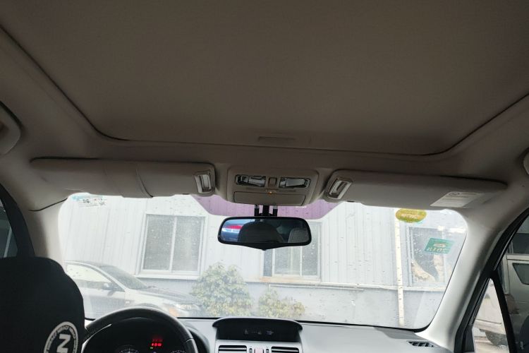 斯巴鲁 森林人 2014款 2.0i 自动豪华版中控内饰22