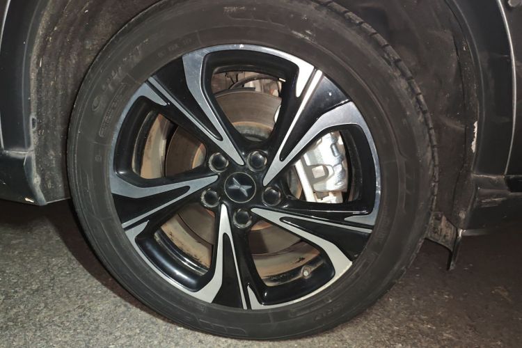 小鹏G3 2020款 520i 智享版车身外观10