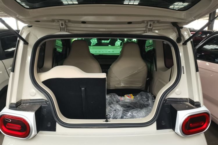 五菱汽车 宏光MINIEV 2024款 第三代 215km 青春版中控内饰23