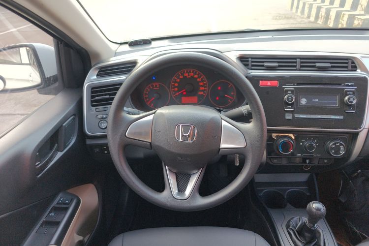 本田 锋范 2017款 1.5L 手动舒适版中控内饰13