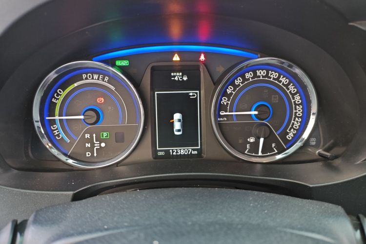 丰田 卡罗拉 2016款 双擎 1.8L E-CVT豪华版中控内饰14