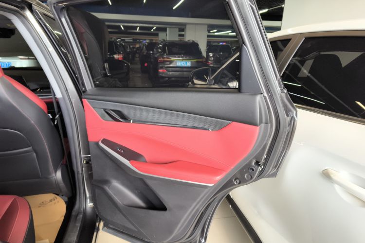 长安CS75 PLUS 2022款 第二代 1.5T 自动尊享型中控内饰45