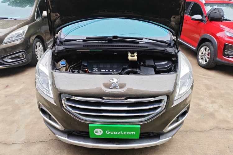 标致3008 2013款 2.0L 自动潮流版局部细节24