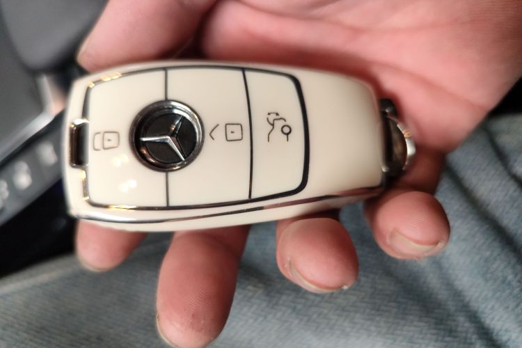 奔驰A级 2022款 改款三 A 200 L 运动轿车时尚型中控内饰7001