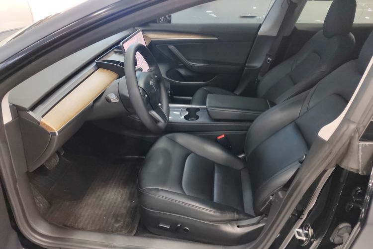 特斯拉 Model 3 2021款 标准续航后驱升级版局部细节19