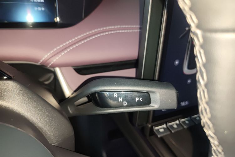 小米汽车 小米SU7 2024款 四驱超长续航高阶智驾Max版局部细节18