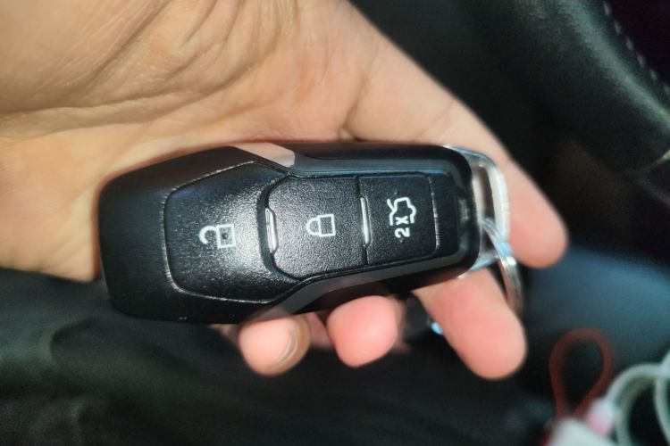 福特 锐界 2017款 EcoBoost 245 两驱铂锐型 5座中控内饰7001