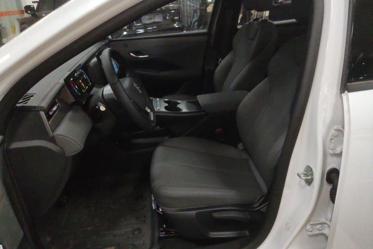 比亚迪 秦PLUS 2025款 DM-i 智驾版 128KM进取型局部细节19