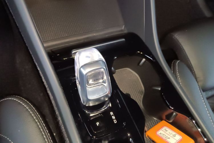 沃尔沃XC40 2023款 B4 四驱智远豪华版局部细节18