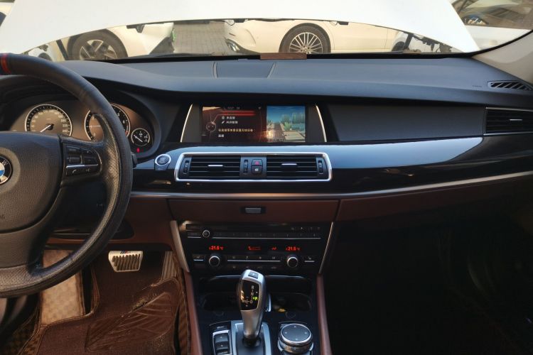 宝马5系GT 2015款 528i 领先型局部细节16