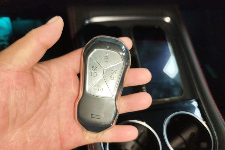 小鹏P7 2023款 P7i 702 Pro中控内饰7001