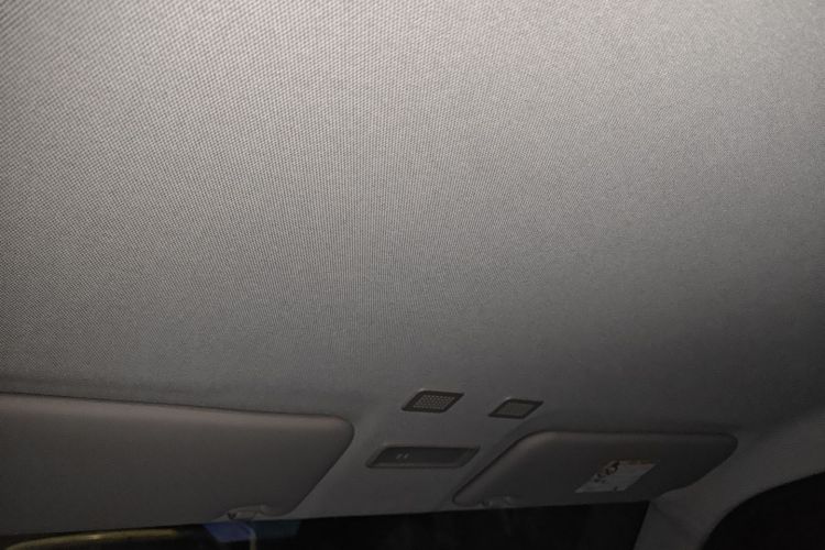 吉利银河 2025款 210km 熊猫骑士中控内饰22