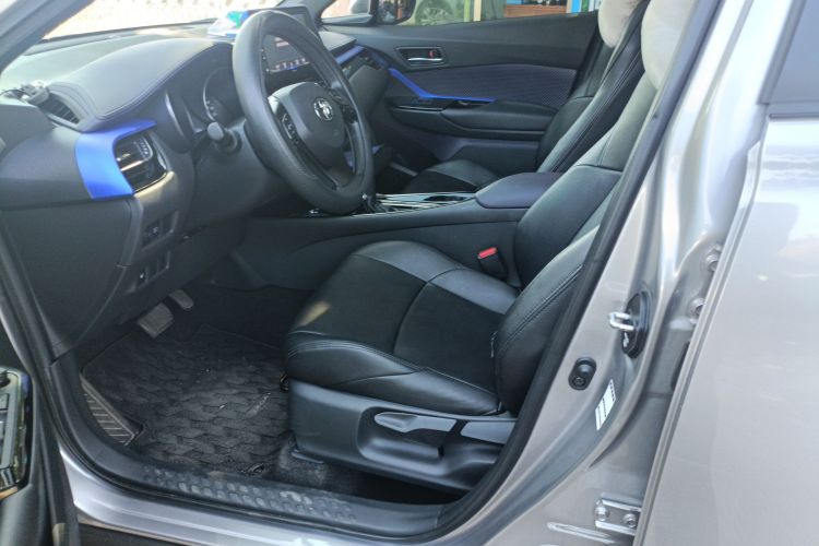 丰田 奕泽IZOA 2020款 2.0L 奕驰版中控内饰19