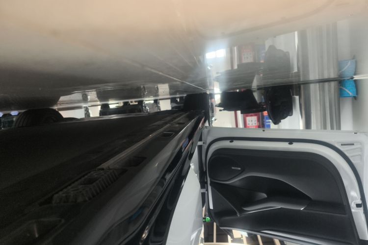 小米汽车 小米SU7 2024款 后驱长续航智驾版局部细节9002