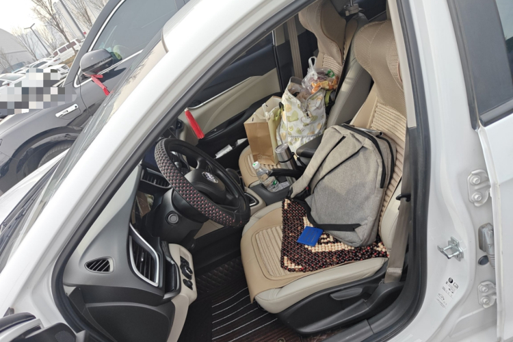 别克 英朗 2016款 15N 自动精英型中控内饰19