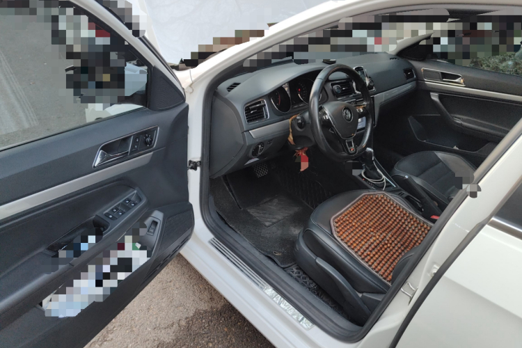 大众 朗逸 2017款 1.6L 自动舒适版中控内饰20