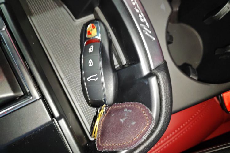 保时捷 2024款 Macan 2.0T中控内饰11