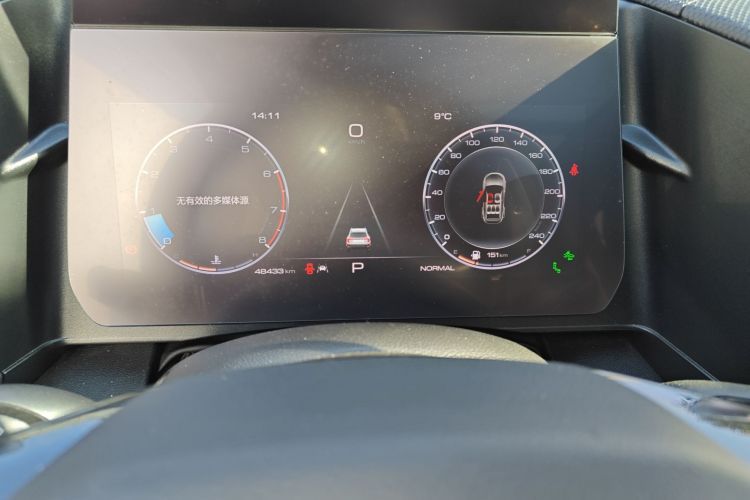 哈弗大狗 2022款 1.5T DCT两驱马犬追猎版中控内饰14