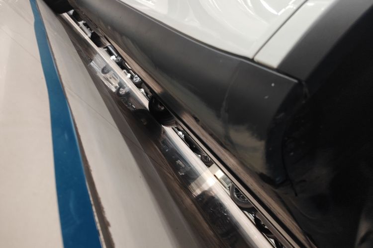 特斯拉 Model Y 2022款 改款 后轮驱动版局部细节9001